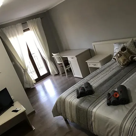 בית הארחה La Divina Commedia 3*