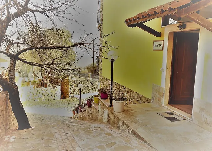 בית הארחה La Divina Commedia Orria