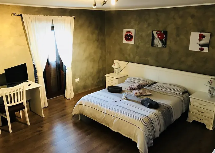 La Divina Commedia בית הארחה 3*