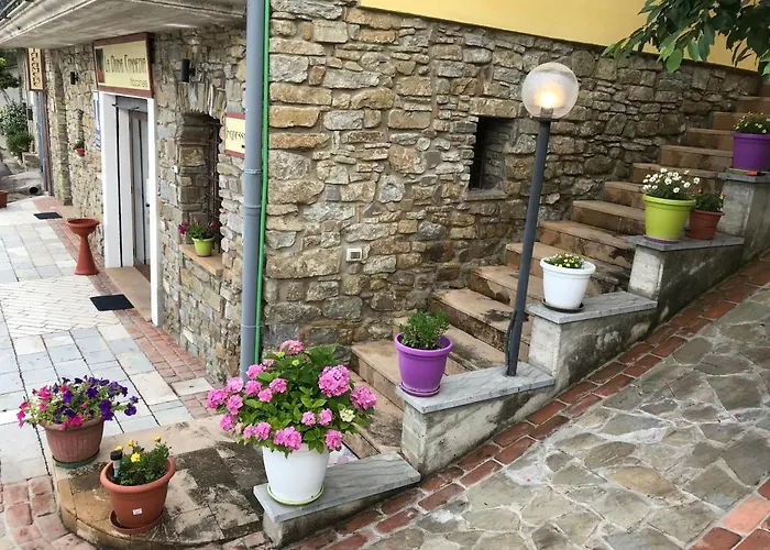 La Divina Commedia בית הארחה 3*